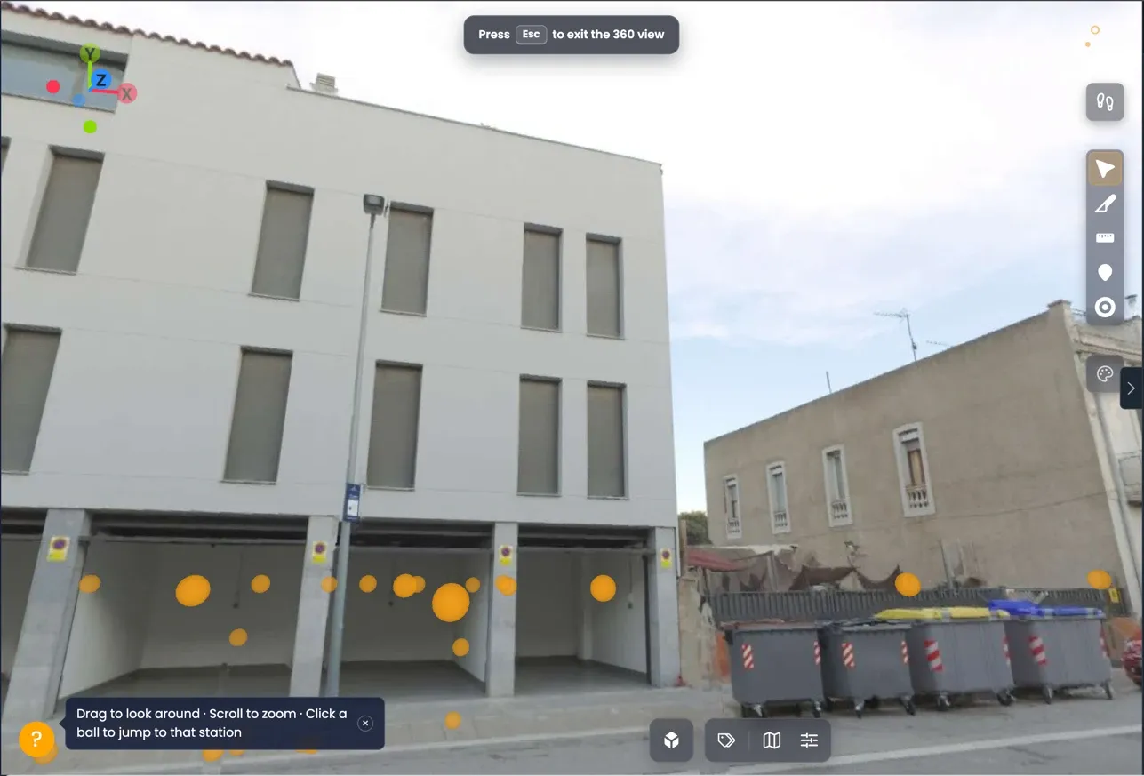 Vista 360 de una estación con otras estaciones al fondo